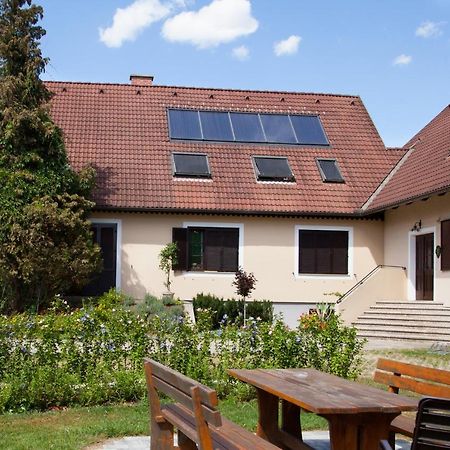 Landhaus Ferk 巴特拉德克斯堡 外观 照片